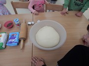 Pečeme ve školce - od zrníčka po rohlík